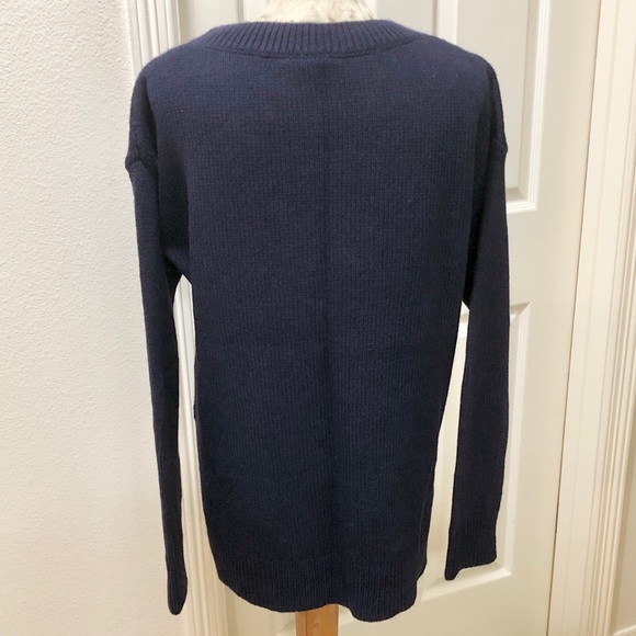 Gap Women’s Chunky Navy Blue Long Sleeve Lace-Up V-Neck Sweater w/Side Slits - L - Picture 5 of 16